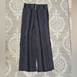 Trixxi Faux Button Raw Hem Striped Pants Size Medium
